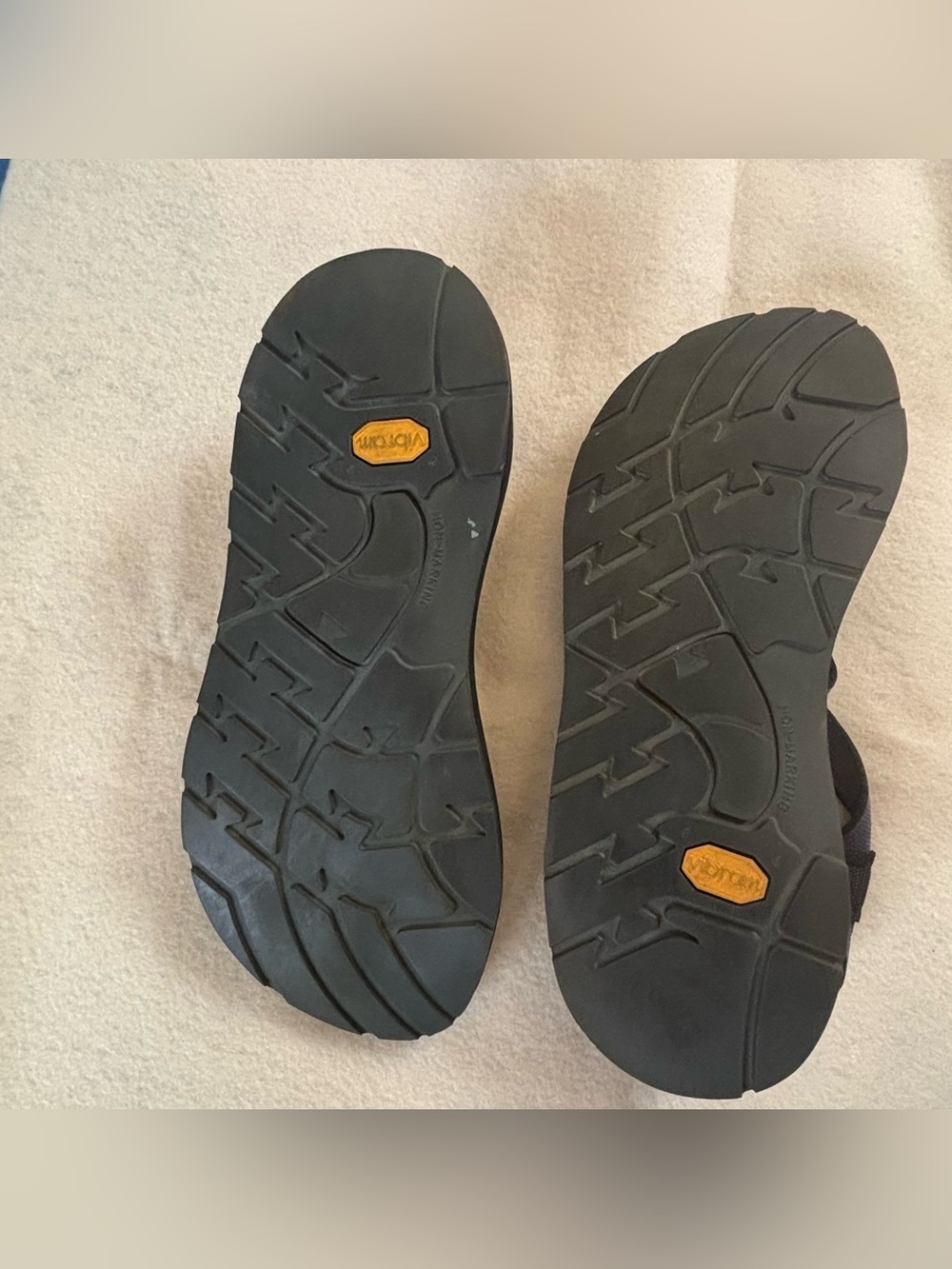 Chaco Black and Dark Gray Women's Outdoor Strap Sandals Size W9 - Picture 7 of 13